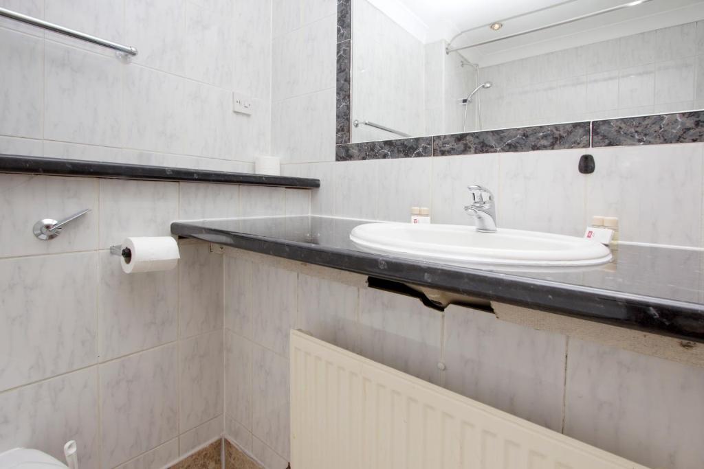 Sapphire Apartment London Room photo